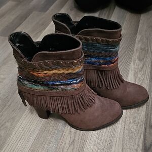 Just Dolce BoHo Booties Size 9.5